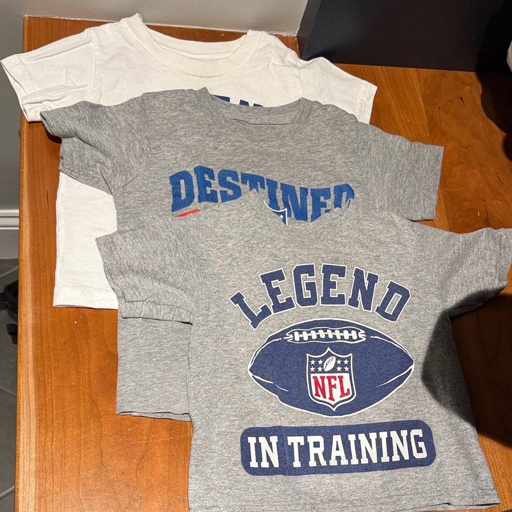 NFL Kids Gray and White 'Legend in Training' Tees